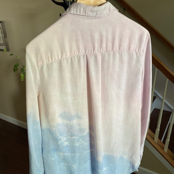 Anthropologie Cloth & Stone Dip Dye Blue Pink Button Down shirt Sz M - Picture 7 of 14